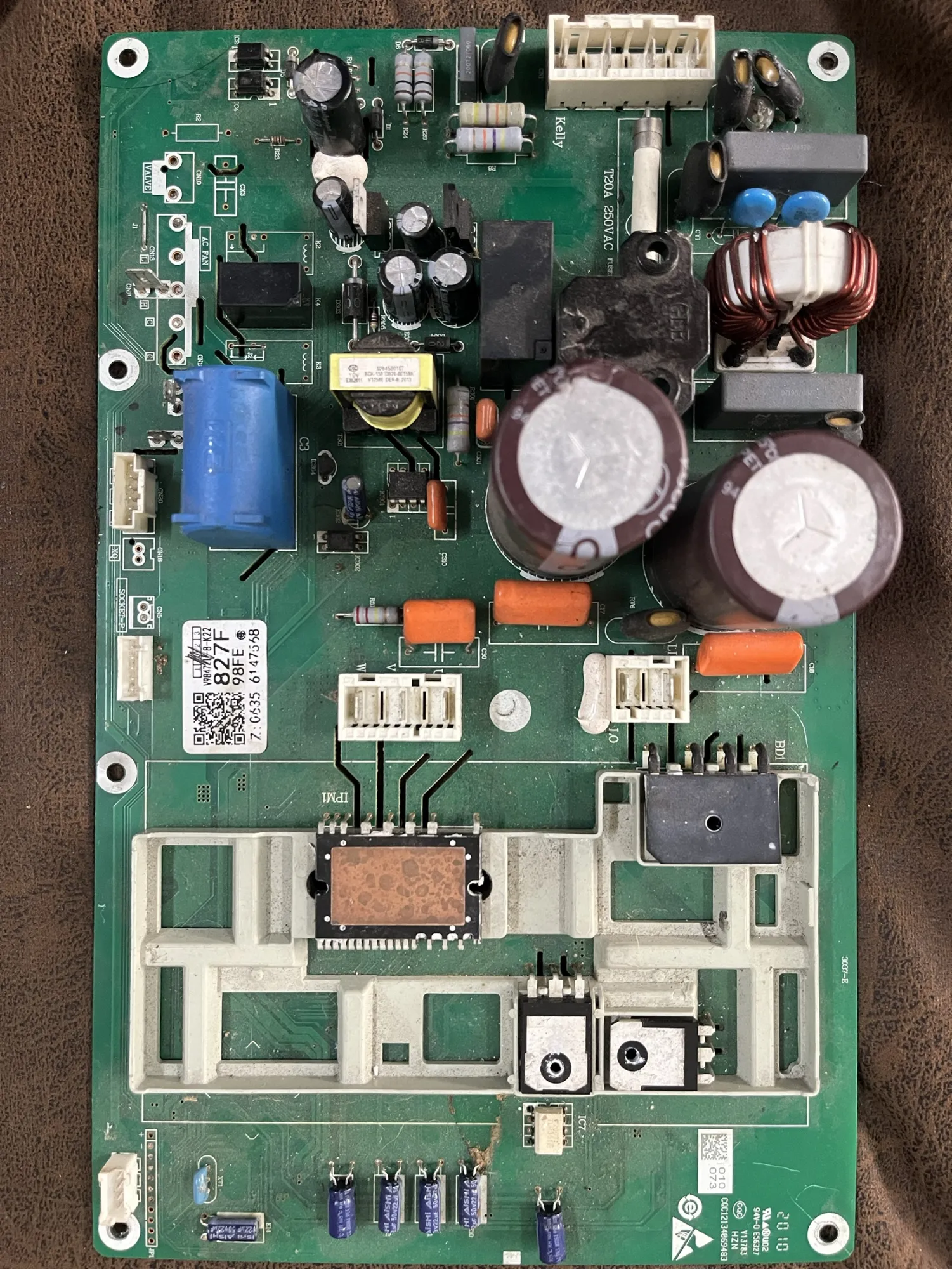 แผงคอยล์ร้อนแอร์อินเวอร์เตอร์ V98472-8-K22 827F ด้านชิ้นส่วน